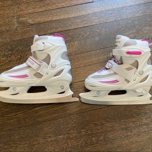 Lake Placid Summit Adjustable Ice Skates Girls White with Pink Girls Size 1-4
